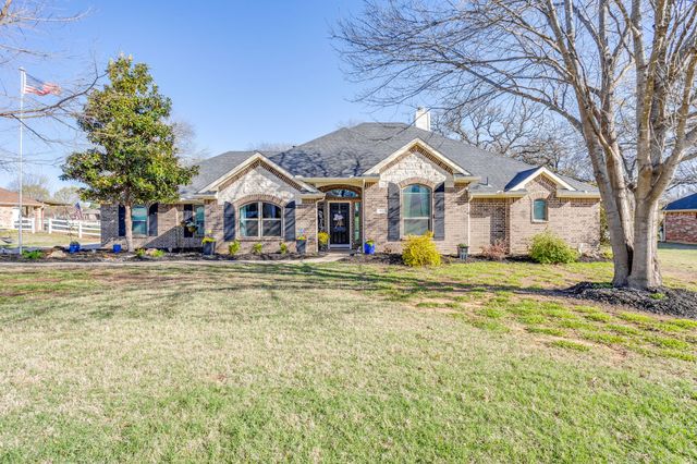 3021 Big Springs Drive, Joshua, TX 76058