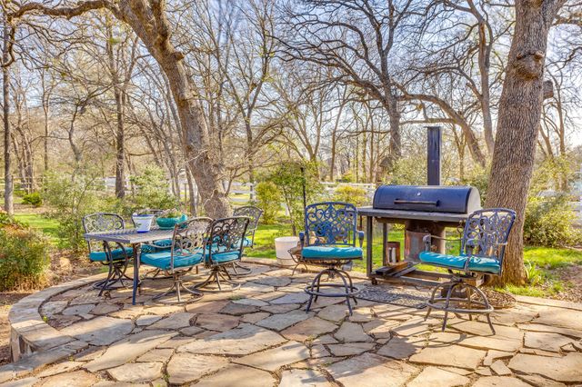 3021 Big Springs Drive, Joshua, TX 76058