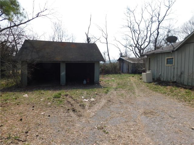 163 Wheeler Street, West Fork, AR 72774