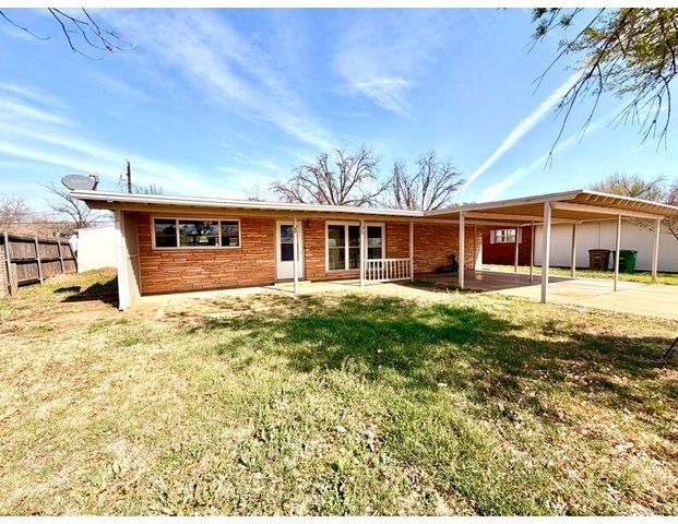 30 Clare Drive, San Angelo, TX 76904