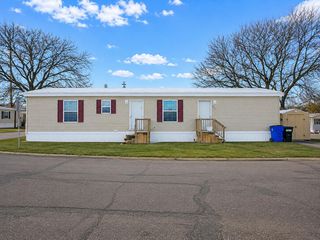 1906 Hawk Drive, Kalamazoo City, MI 49008