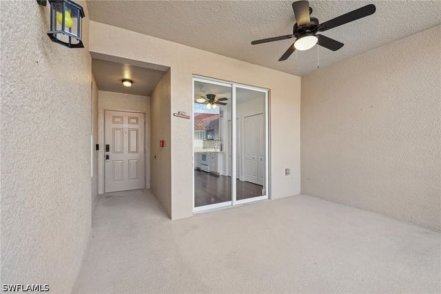 2810 Cypress Trace CIR 2112, Naples, FL 34119