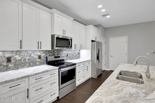 11251 CAMPFIELD Drive 4209, Jacksonville, FL 32256
