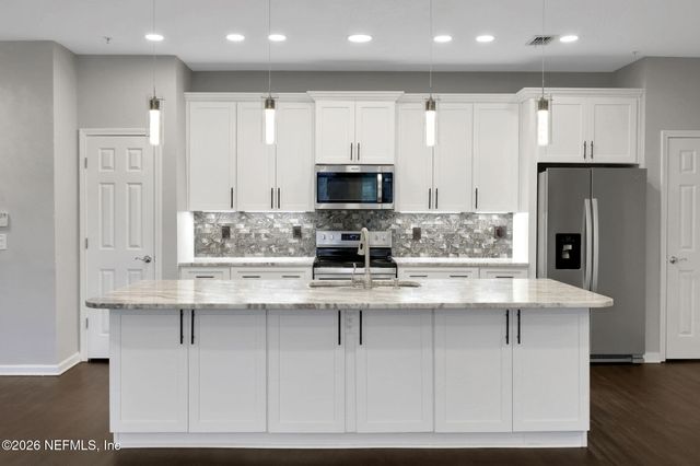 11251 CAMPFIELD Drive 4209, Jacksonville, FL 32256