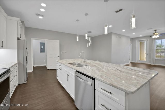 11251 CAMPFIELD Drive 4209, Jacksonville, FL 32256