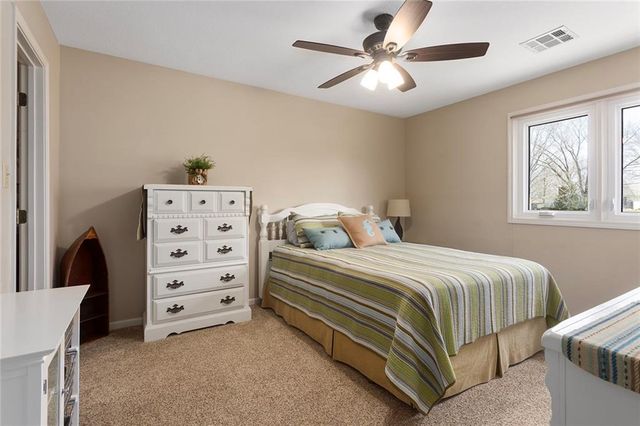 4405 N 124th Street, Kansas City, KS 66109