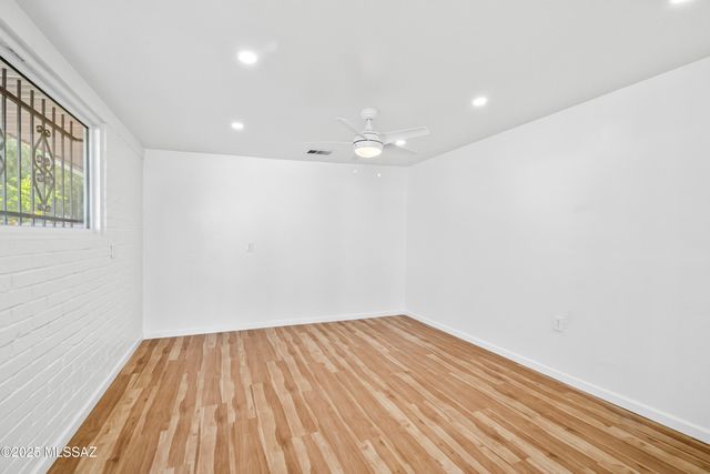 8601 E Mabel Place, Tucson, AZ 85715