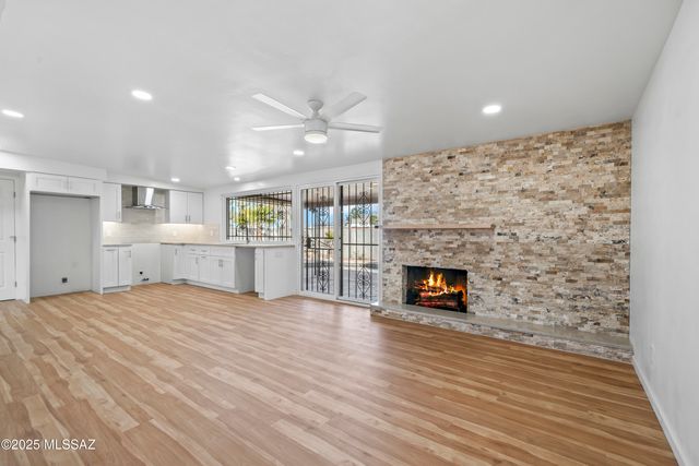 8601 E Mabel Place, Tucson, AZ 85715