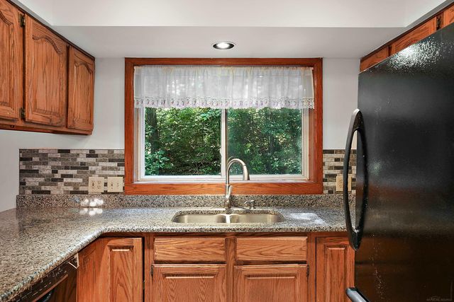 11535 Longden Avenue, Pinckney, MI 48169
