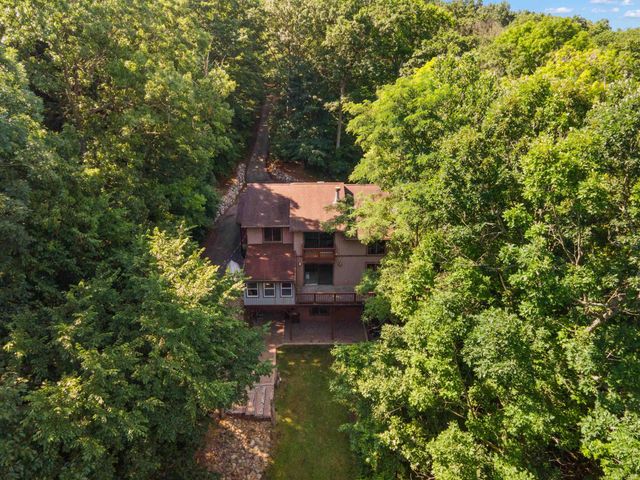 11535 Longden Avenue, Pinckney, MI 48169