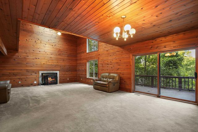 11535 Longden Avenue, Pinckney, MI 48169