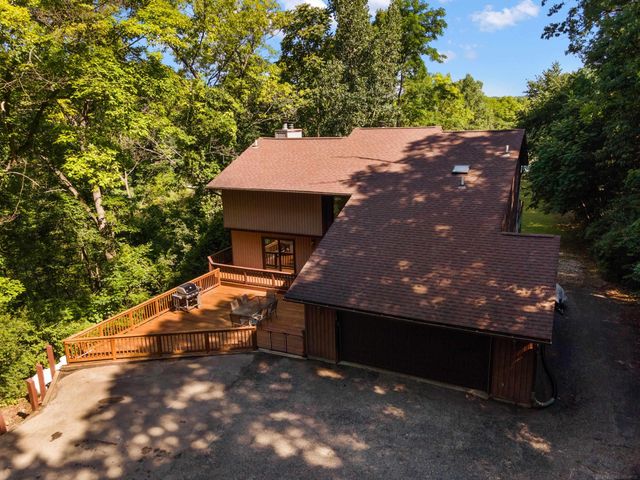 11535 Longden Avenue, Pinckney, MI 48169