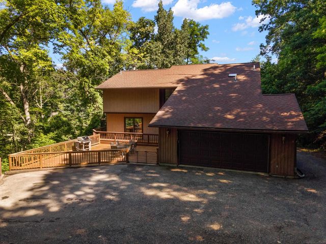 11535 Longden Avenue, Pinckney, MI 48169