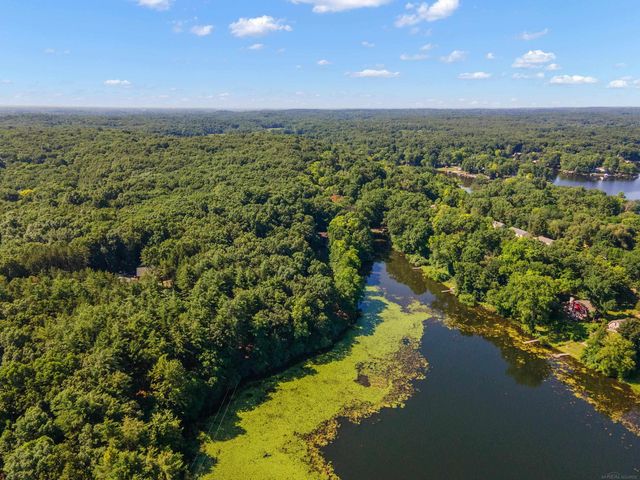 11535 Longden Avenue, Pinckney, MI 48169