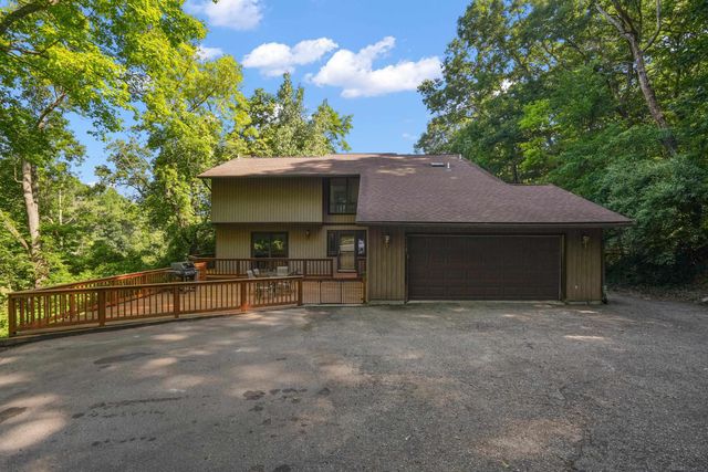11535 Longden Avenue, Pinckney, MI 48169