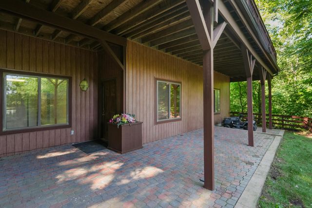 11535 Longden Avenue, Pinckney, MI 48169