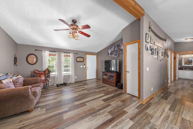 5191 Pleasant Creek Road, Rogue River, OR 97537