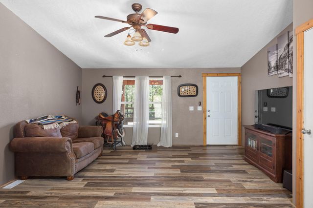 5191 Pleasant Creek Road, Rogue River, OR 97537