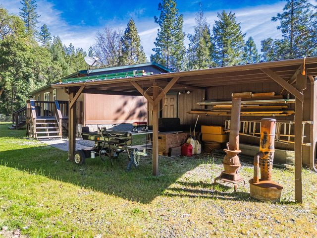 5191 Pleasant Creek Road, Rogue River, OR 97537