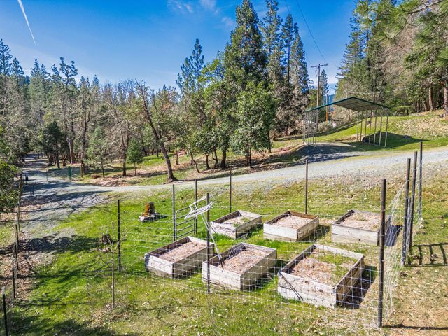 5191 Pleasant Creek Road, Rogue River, OR 97537