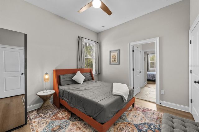 3601 W ROGERS AVENUE, Tampa, FL 33611