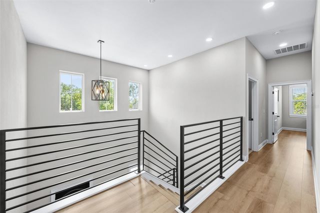 3601 W ROGERS AVENUE, Tampa, FL 33611