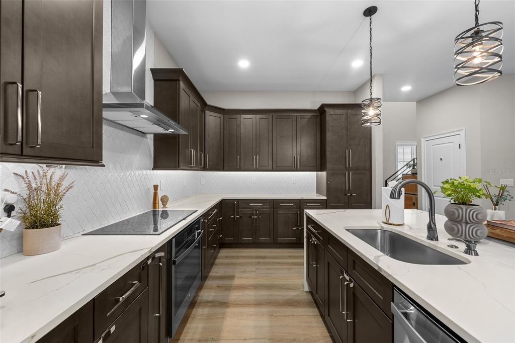 Image 12 of property listing at 3601 W ROGERS AVENUE, Tampa, FL 33611