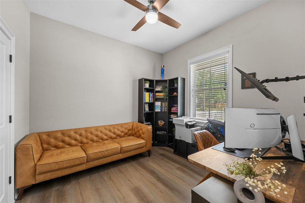 Image 26 of property listing at 3601 W ROGERS AVENUE, Tampa, FL 33611
