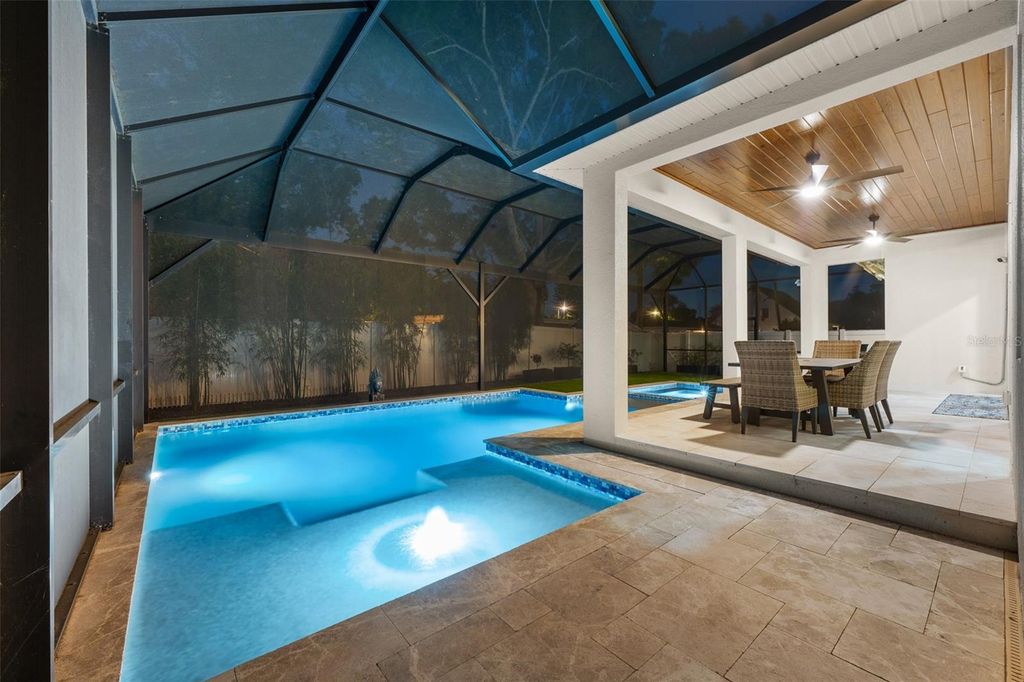 Image 29 of property listing at 3601 W ROGERS AVENUE, Tampa, FL 33611