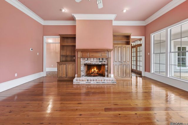 5413 N Pointer Ct, Baton Rouge, LA 70808