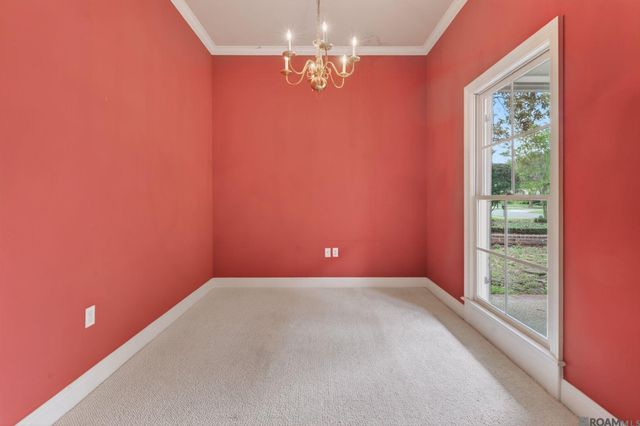 5413 N Pointer Ct, Baton Rouge, LA 70808
