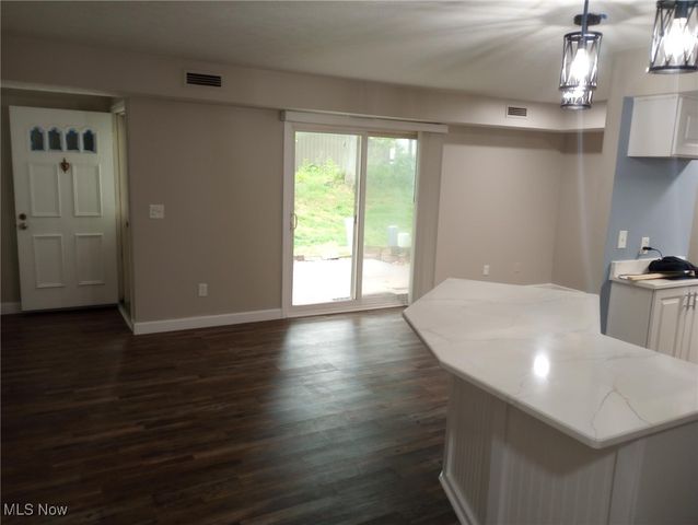 10364 Independence Drive, North Royalton, OH 44133