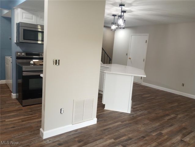 10364 Independence Drive, North Royalton, OH 44133