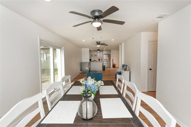 2817 Sams Drive, Seabrook, TX 77586