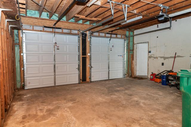 2817 Sams Drive, Seabrook, TX 77586