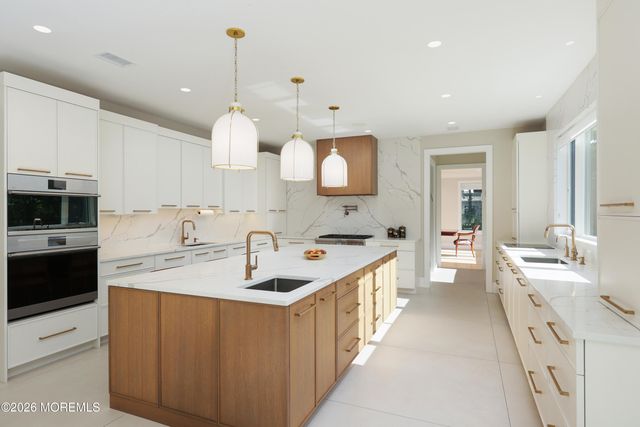 1612 Badger Drive, Toms River, NJ 08755