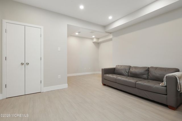 1612 Badger Drive, Toms River, NJ 08755
