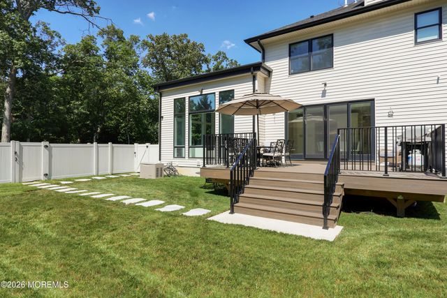 1612 Badger Drive, Toms River, NJ 08755