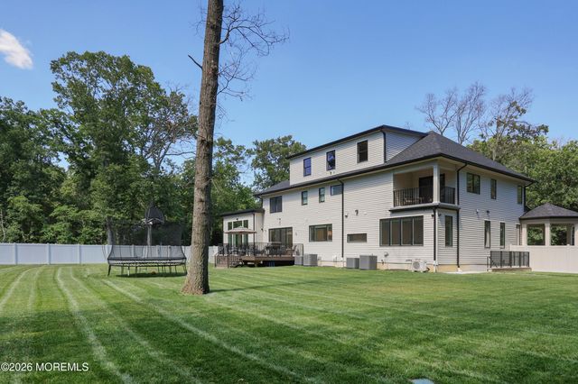 1612 Badger Drive, Toms River, NJ 08755