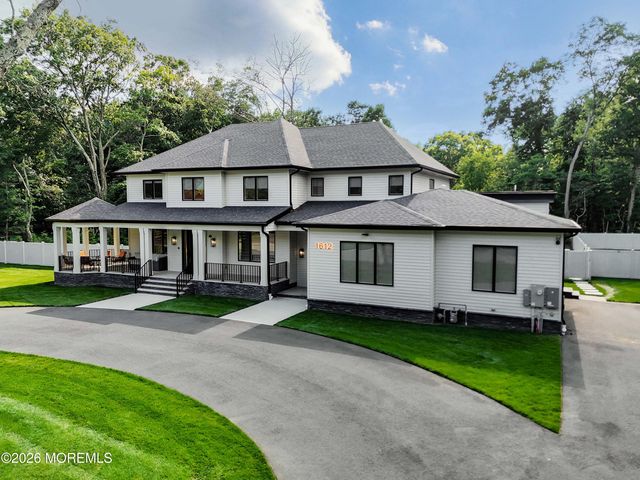 1612 Badger Drive, Toms River, NJ 08755