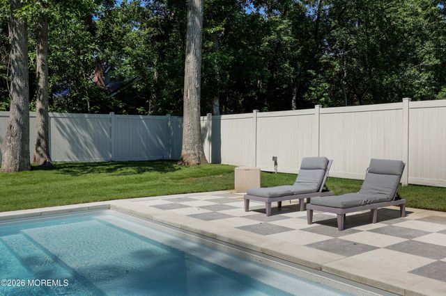 1612 Badger Drive, Toms River, NJ 08755