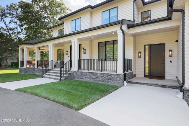 1612 Badger Drive, Toms River, NJ 08755