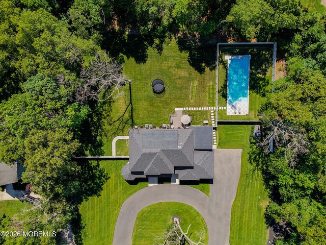 1612 Badger Drive, Toms River, NJ 08755
