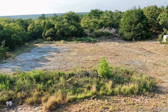 12097 State Hwy 9 E, Eufaula, OK 74432