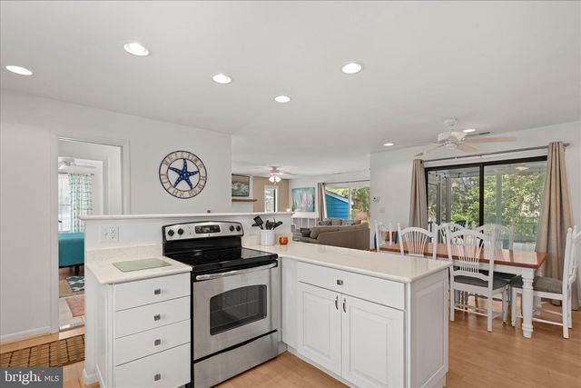 738 FENWOOD CIR, Bethany Beach, DE 19930