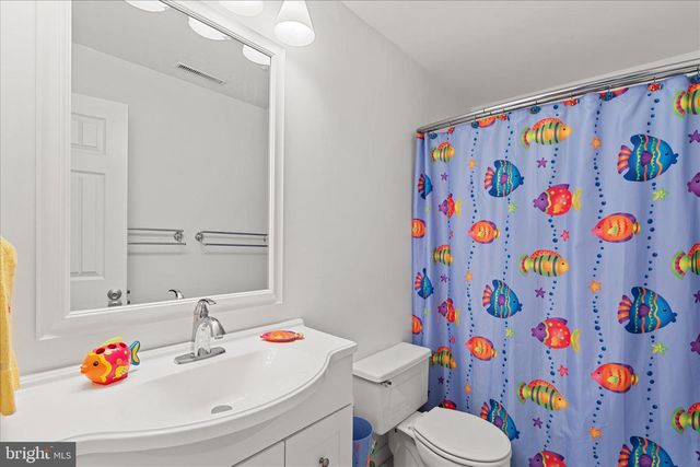 738 FENWOOD CIR, Bethany Beach, DE 19930
