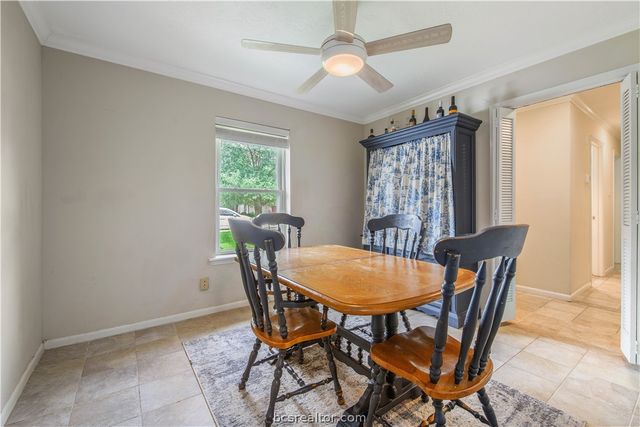 7804 Appomattox Drive, College Station, TX 77845
