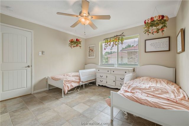 7804 Appomattox Drive, College Station, TX 77845