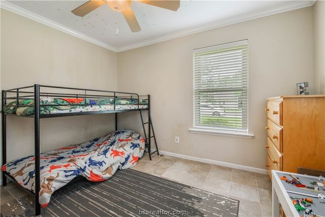 7804 Appomattox Drive, College Station, TX 77845