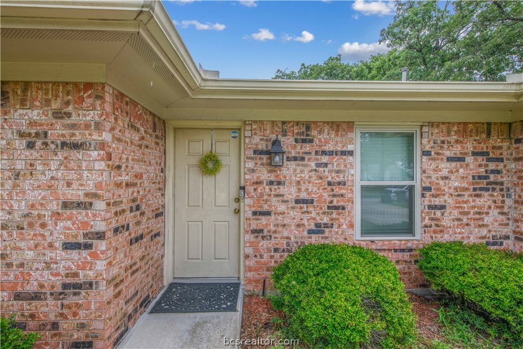 7804 Appomattox Drive, College Station, TX 77845 — photo 4